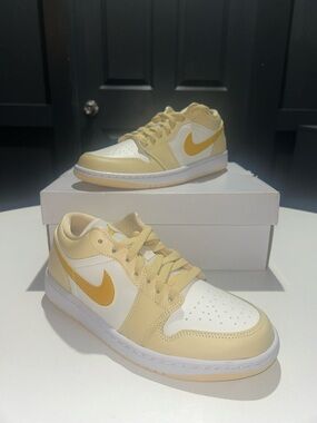 Jordan 1 Low “Sail Yellow Ochre” Women’s Size 8.5
